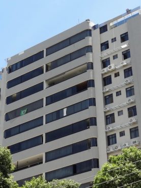 Ed. Afonso Bretas – Esplanada – Governador Valadares – MG
